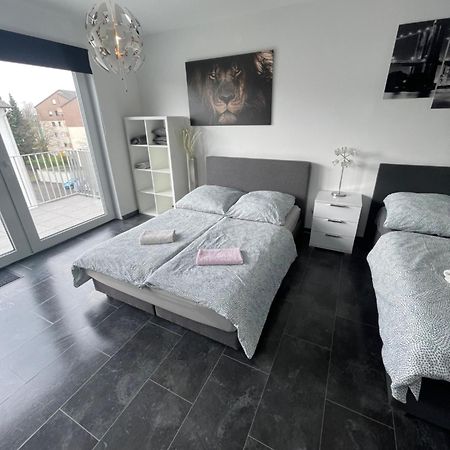Exklusive Moderne Wohnung Giessen Stadtnaehe Mit Balkon Annerod Dış mekan fotoğraf